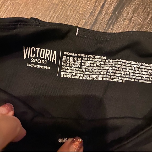 Like new Victoria’s Secret Sport Tight - Picture 3 of 3